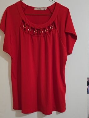 Cure Red Short-Sleeve Tee with Gold Ring Neckline